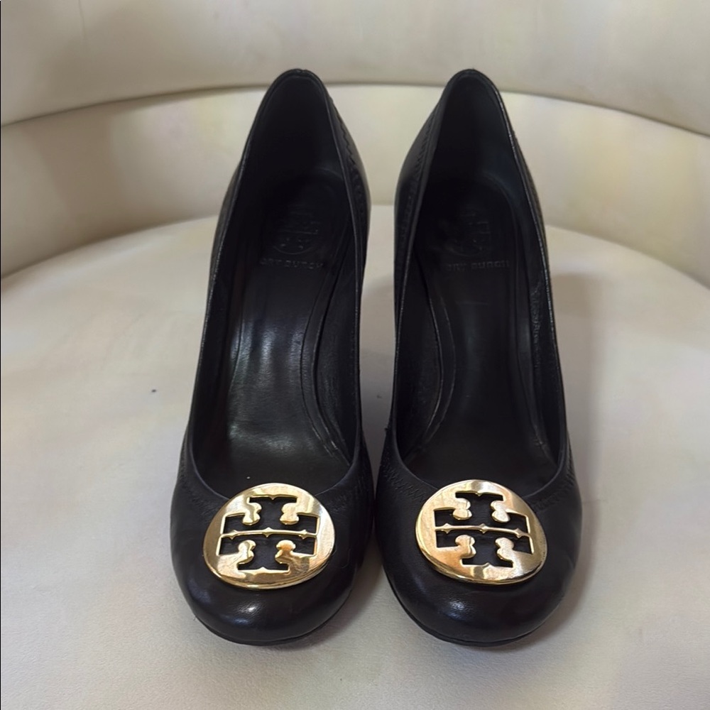 Tory Burch Black and Gold Heels with Iconic Logo
